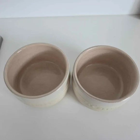 Le Creuset Yellow Ramekins Set - Picture 2 of 3